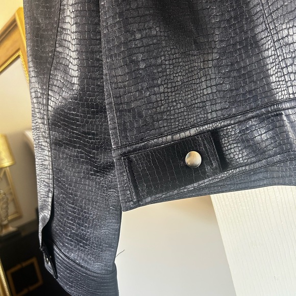 WAYF Blue Textured Jacket - Picture 10 of 12